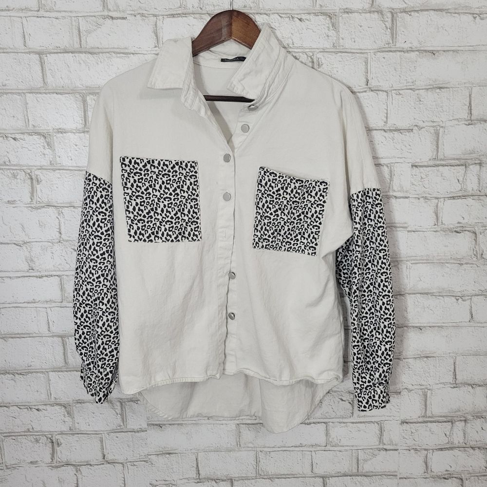 Leopard Black and White Women's Botton up